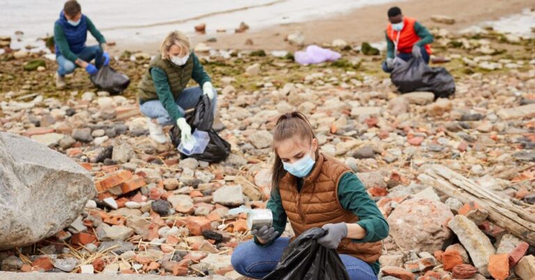 Group Volunteer on Beach